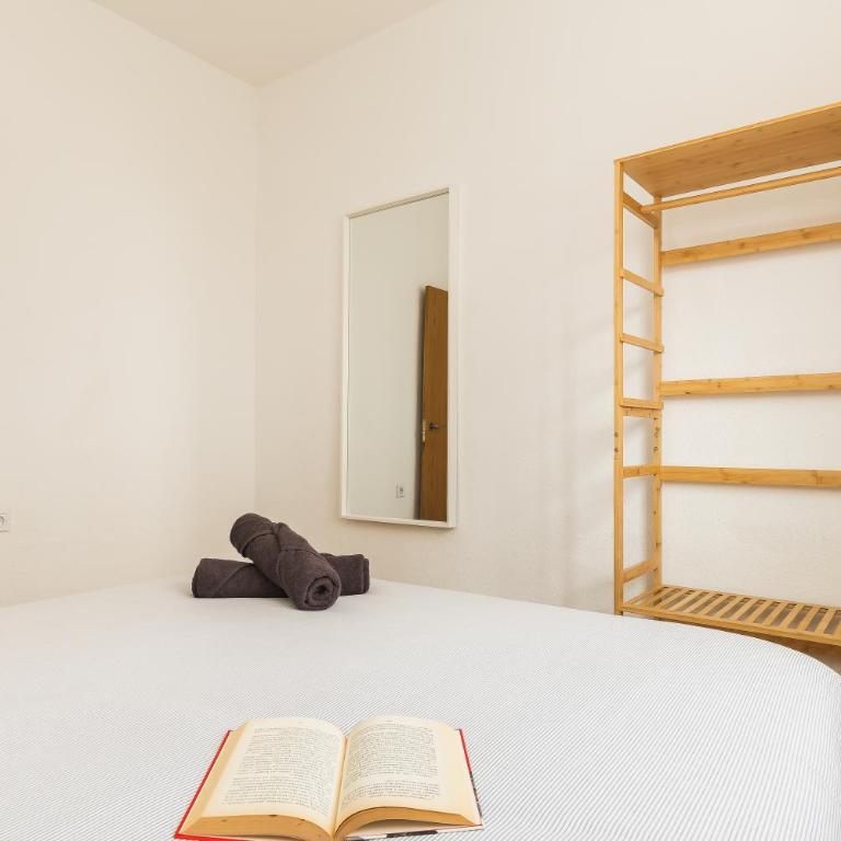 Gran Capitán- Casa en el centro con 3 habitaciones y terraza - Casa de 3 dormitorios - 18