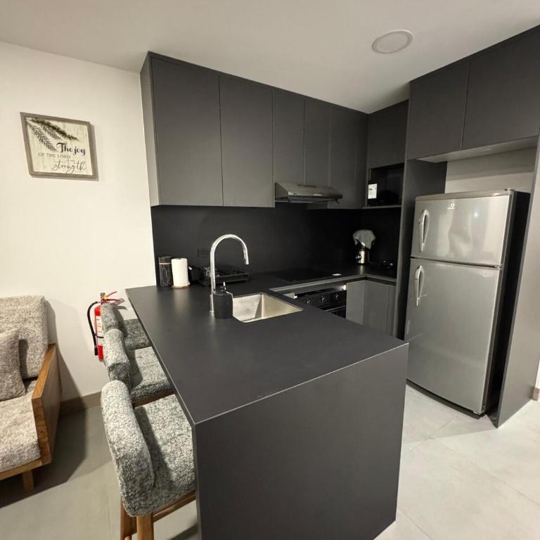 Modern Studio Steps from La Carolina Park - One-Bedroom Apartment - 6