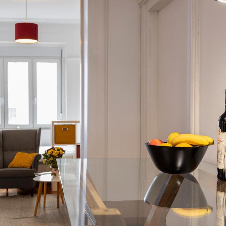 City Center Suites, Two Connected Apartments, 10 Guests - Apartment - 26