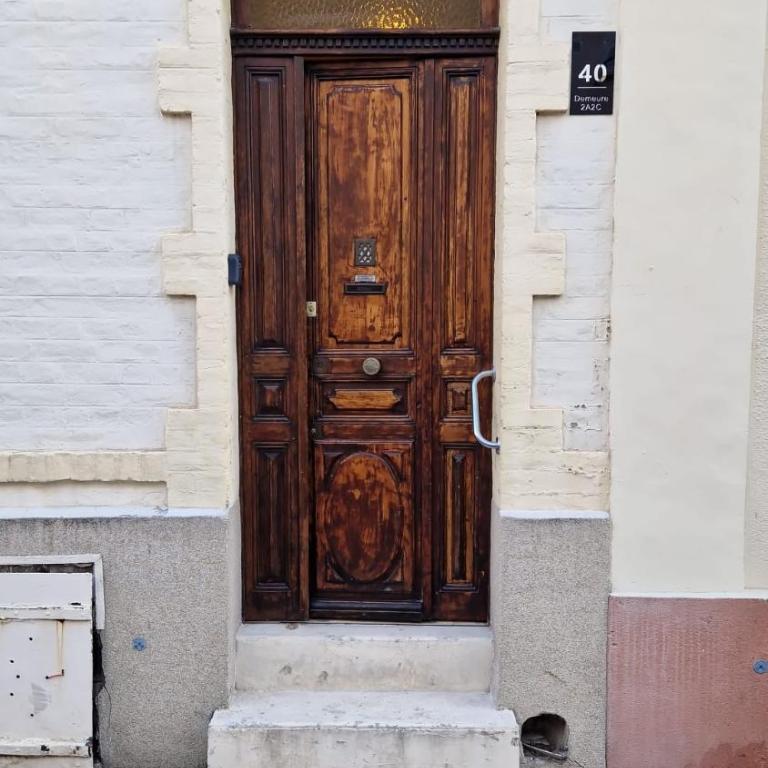 Maison de standing au centre de Reims 7 chambres avec 7 salles de bain, sauna, cour privée - Appartamento Superior con Sauna - 7