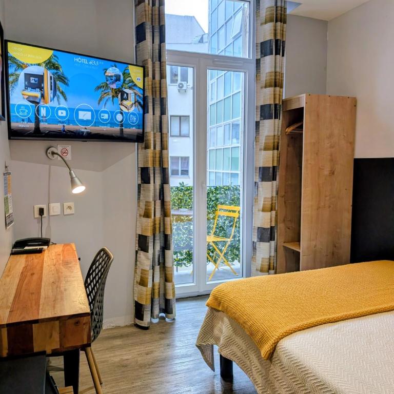H33 Hôtel - Chambre Double avec Balcon - 19