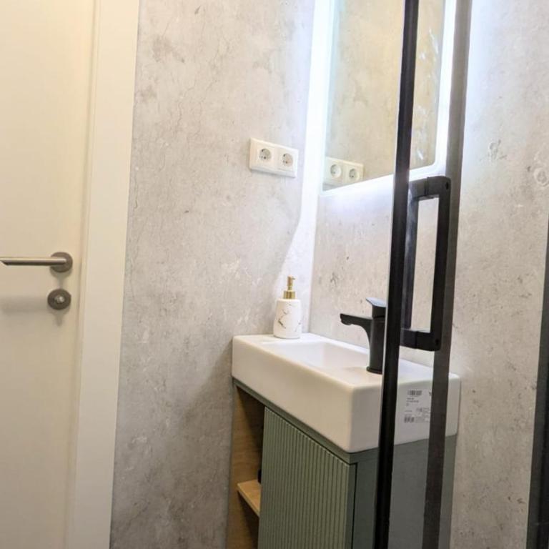 Zentral Wohnung kurz vor Linz nähe Autobahn - Apartment mit 1 Schlafzimmer - 16