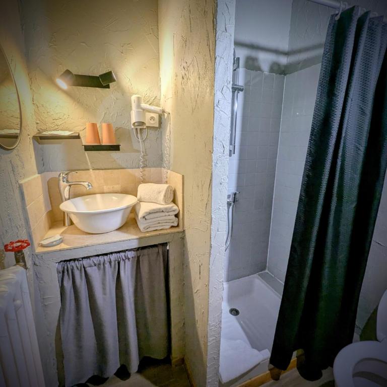 Auberge Saint Antoine - Chambre Double Économique - 7