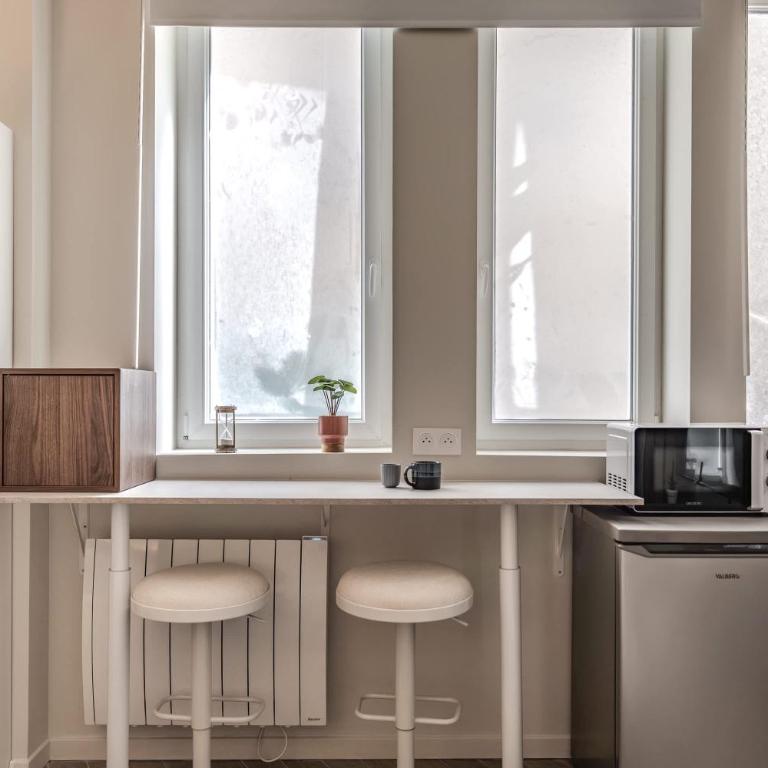 Elegant Renovated Apartment - Appartement - 3