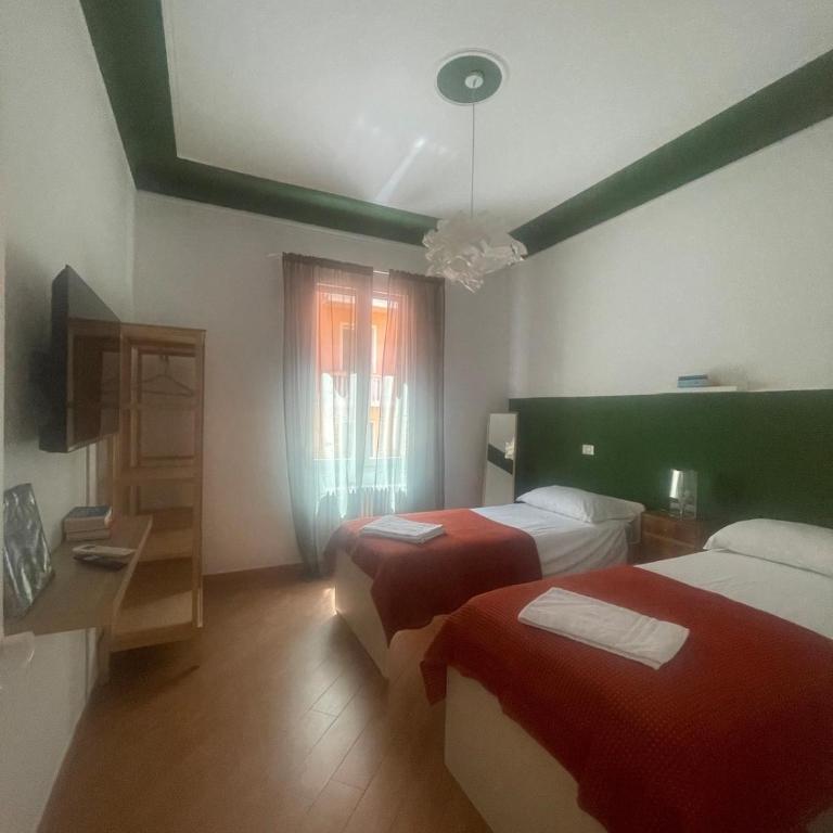 OttoBo - Two-Bedroom Apartment - 16