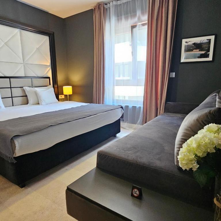 Azure Family Luxury Seaside Living Suites Rafailovici - Two-Bedroom Apartment - 13