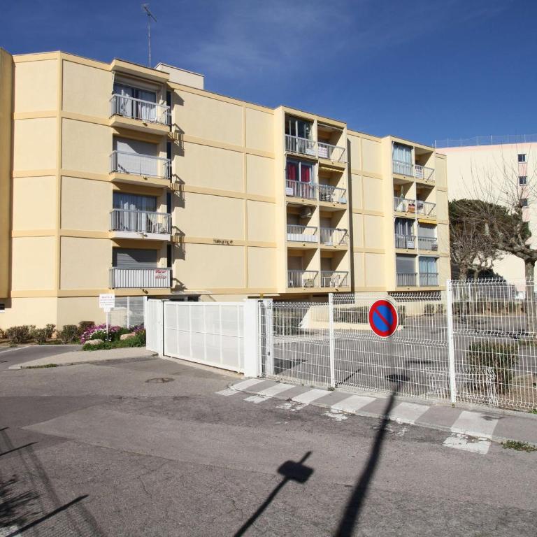 Bel appartement T1 avec vue dégagée, loggia, ascenseur et wifi à Balaruc-les-Bains - FR-1-553-102 - Appartement (2 Adultes) - 11