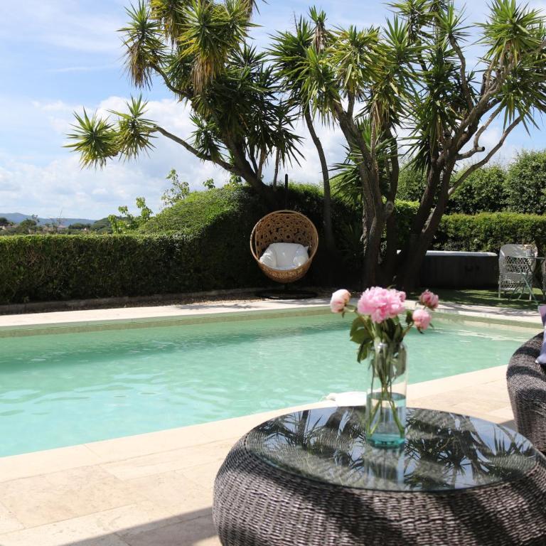 Rez de Villa Les Feuillantines vue magnifique, piscine chauffée privée, jacuzzi, "villa Les Feuillantines - Haus mit 2 Schlafzimmern - 1