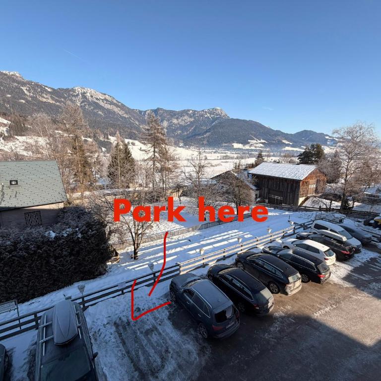 Dachsteinblick Haus im Ennstal - 5 min to Schladming - Sauna - Free Parking - Apartment mit 2 Schlafzimmern - 7