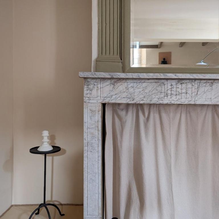 Provencal Escape - Suite with City View - 20
