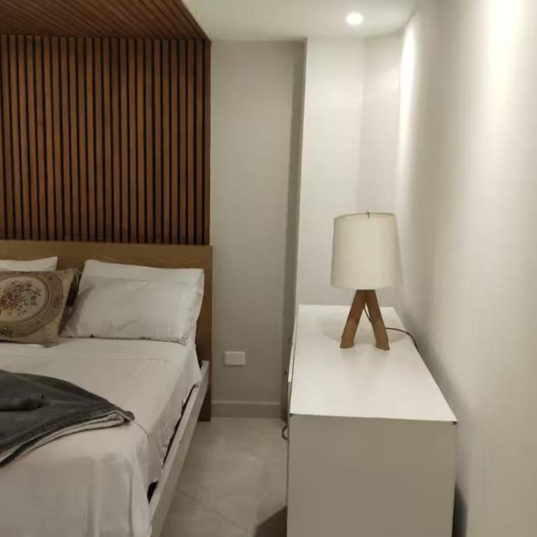 Diseño elegante 3 camas, 100 m2, wifi y vistas 401 - Three-Bedroom Apartment - 68