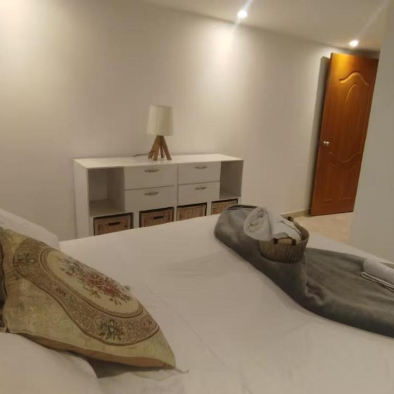 Diseño elegante 3 camas, 100 m2, wifi y vistas 401 - Three-Bedroom Apartment - 60