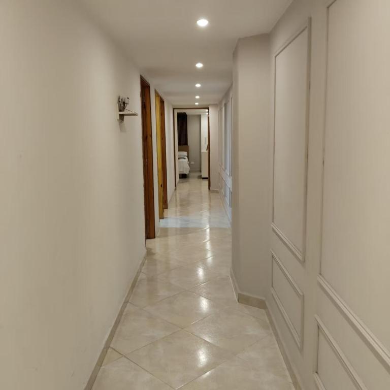 Diseño elegante 3 camas, 100 m2, wifi y vistas 401 - Three-Bedroom Apartment - 65