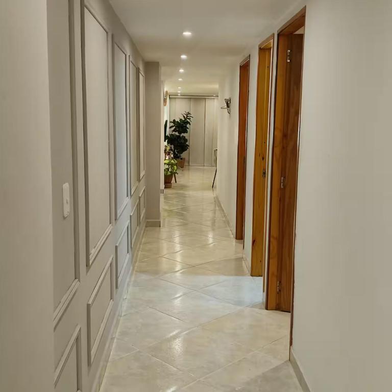 Diseño elegante 3 camas, 100 m2, wifi y vistas 401 - Three-Bedroom Apartment - 52
