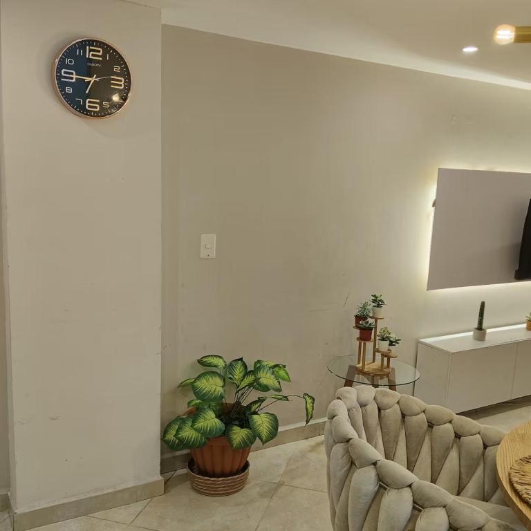 Diseño elegante 3 camas, 100 m2, wifi y vistas 401 - Three-Bedroom Apartment - 42
