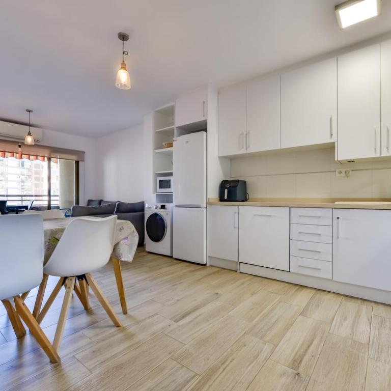 Apartamento "Casa Auri" con Piscina, Wi-fi y Parking Gratis - Apartamento con terraza - 6