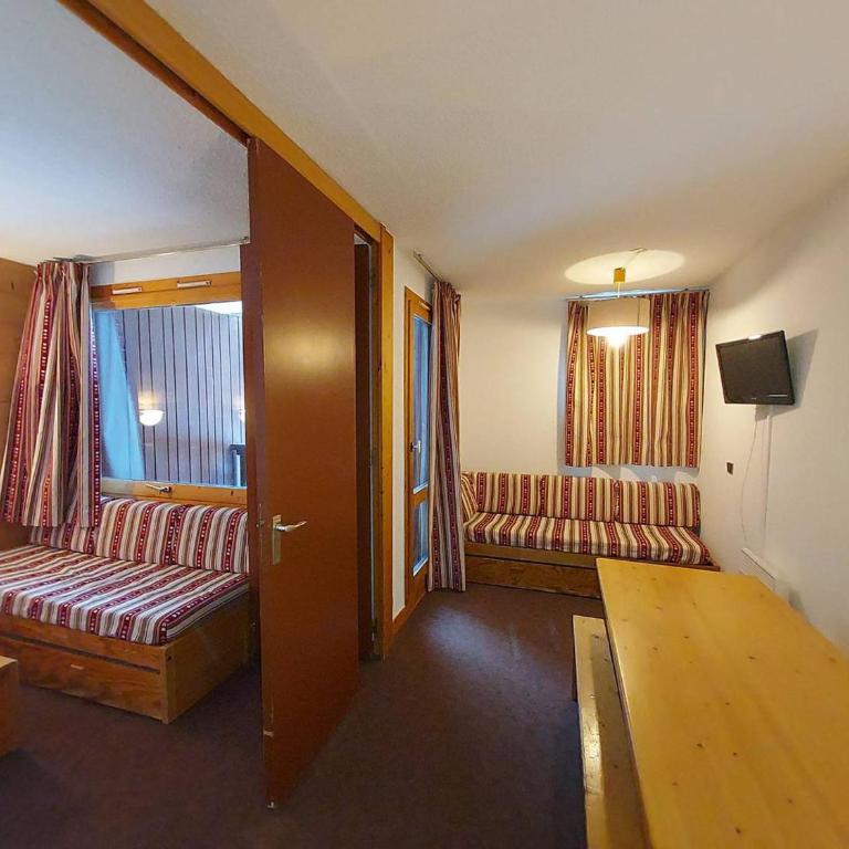 Studio 3 pers, pieds des pistes et ESF, proche commerces - FR-1-356-345 - Studio - 1