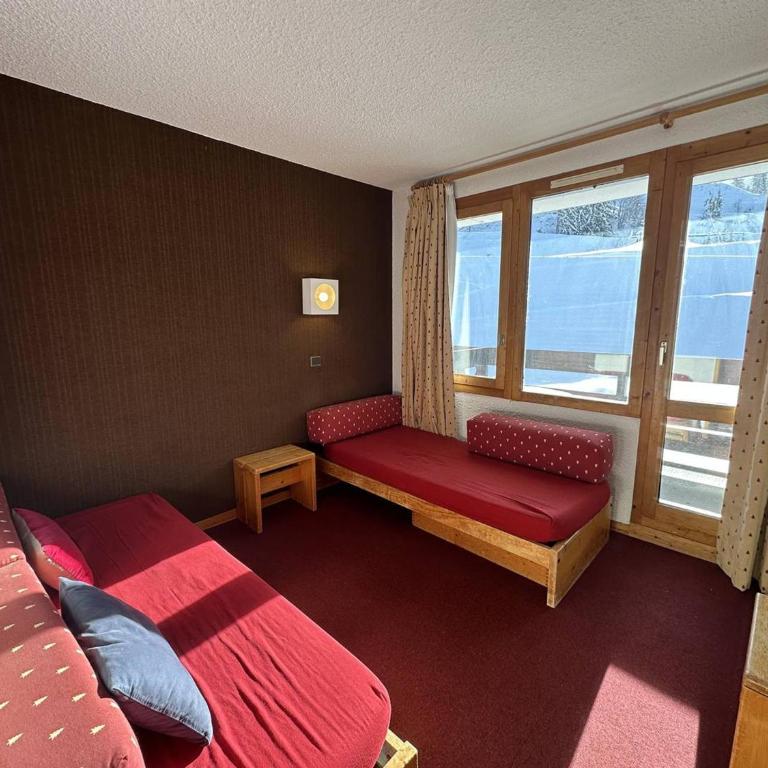 Studio divisible avec balcon plein sud, à 100m des commerces et 80m des remontées mécaniques - FR-1-356-344 - Estudio - 8