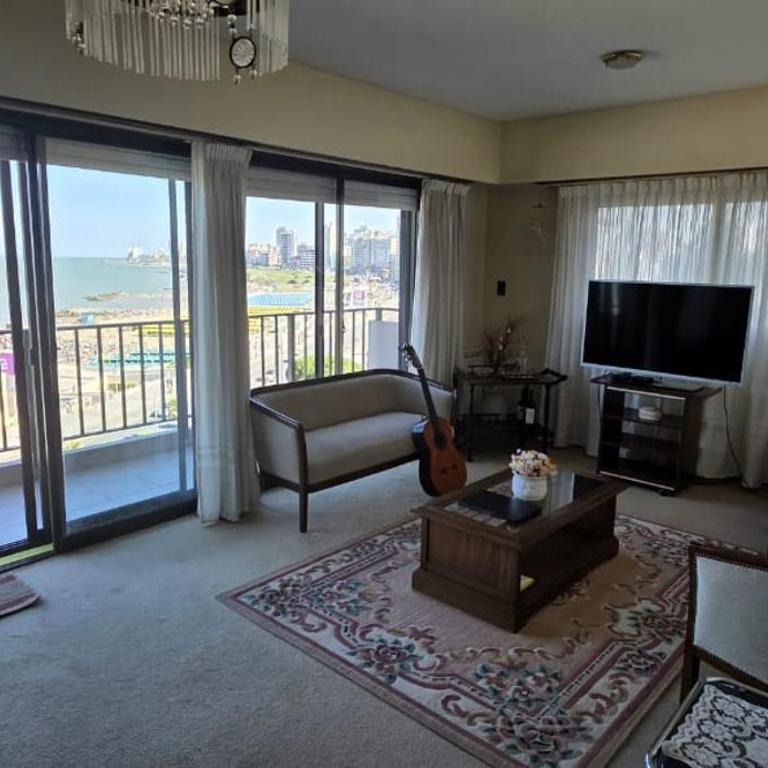 Depto vista plena al mar - Apartamento de 3 dormitorios - 1