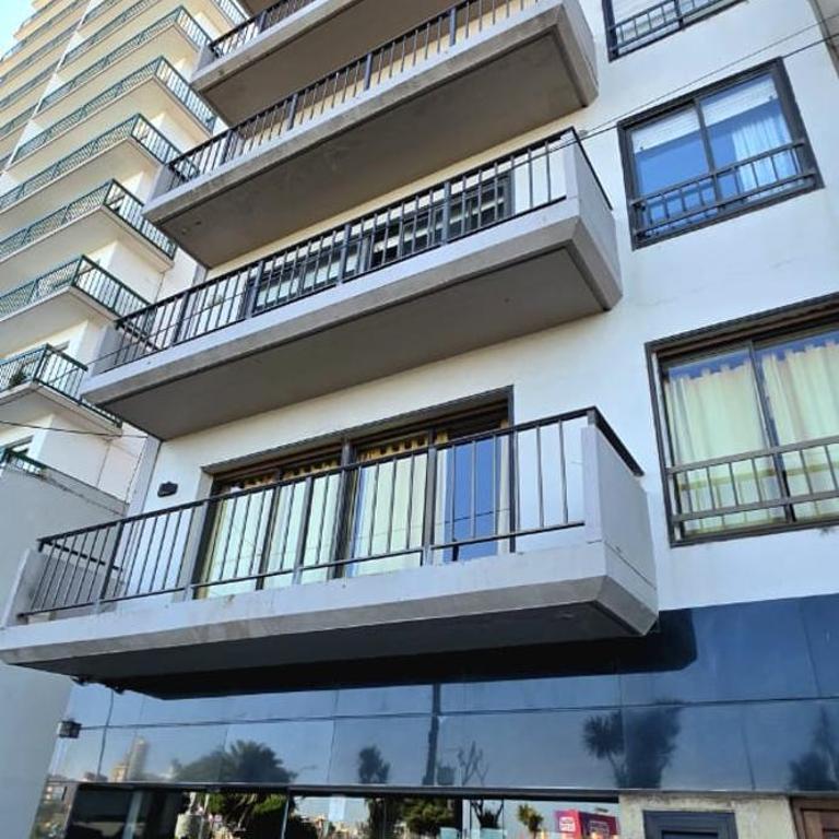 Depto vista plena al mar - Apartamento de 3 dormitorios - 21