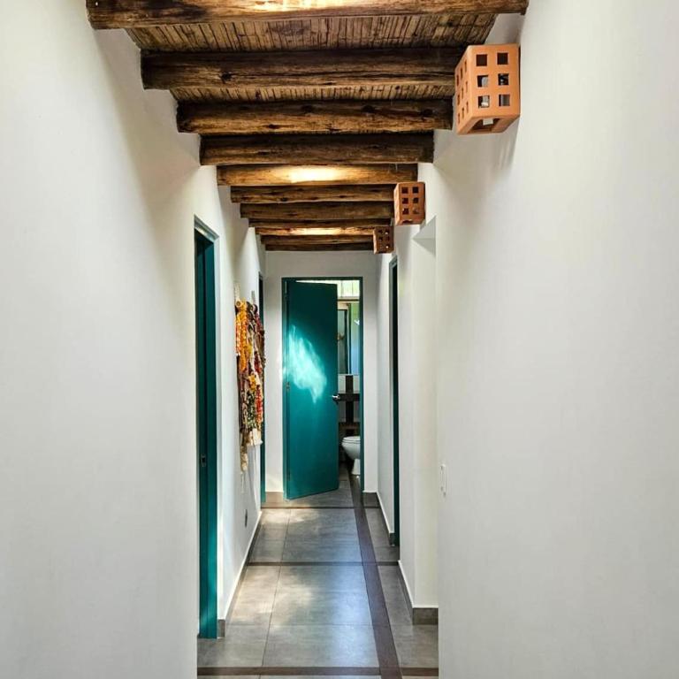 Spacious 4BR Country House with Pool in Mala - Vacation Home - 21