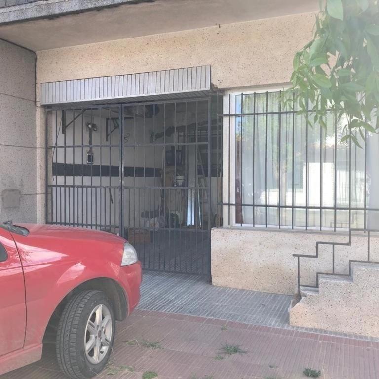 Necochea casa vacacional - Two-Bedroom House - 14