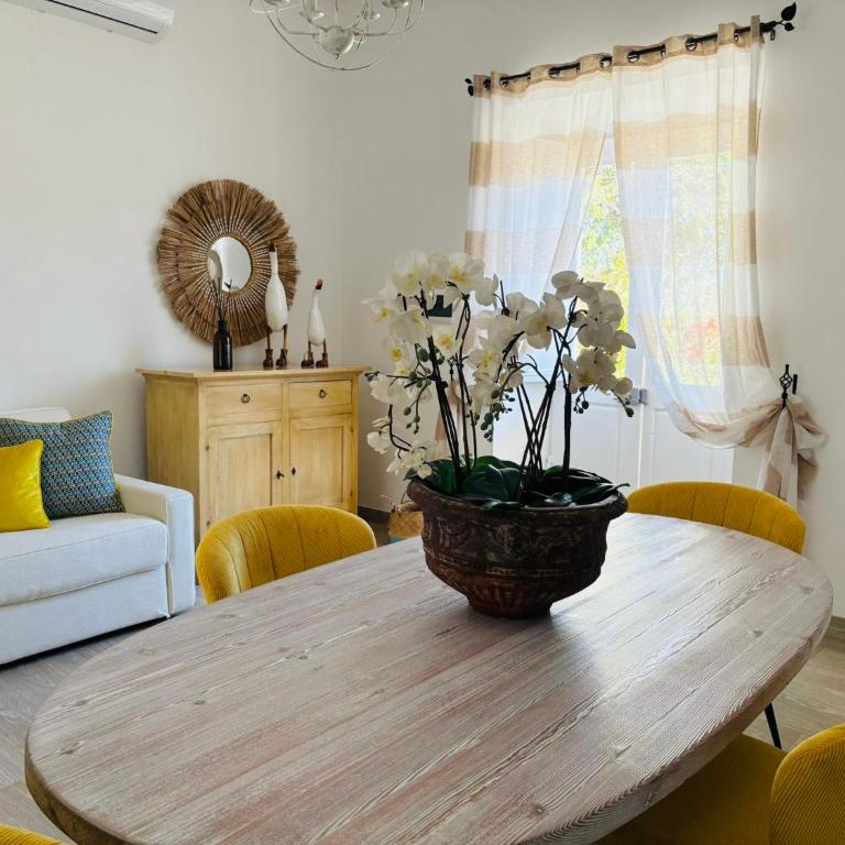 Stazzo San Teodoro Piscina Condivisa - Casa con 2 Camere da Letto - 2