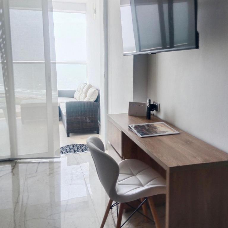 Cartagena Beach Resort - Studio with Sea View - 21
