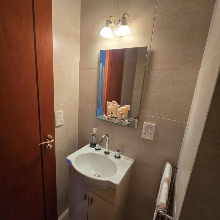 Depto 4 amb frente al mar La Perla - Apartamento de 2 dormitorios - 3