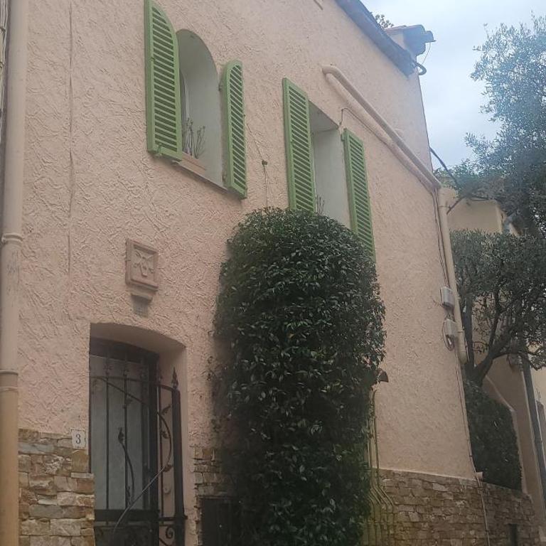 Maison de village privative calme avec jardin Terrasses Cogolin vieux Village - Two-Bedroom Villa - 1