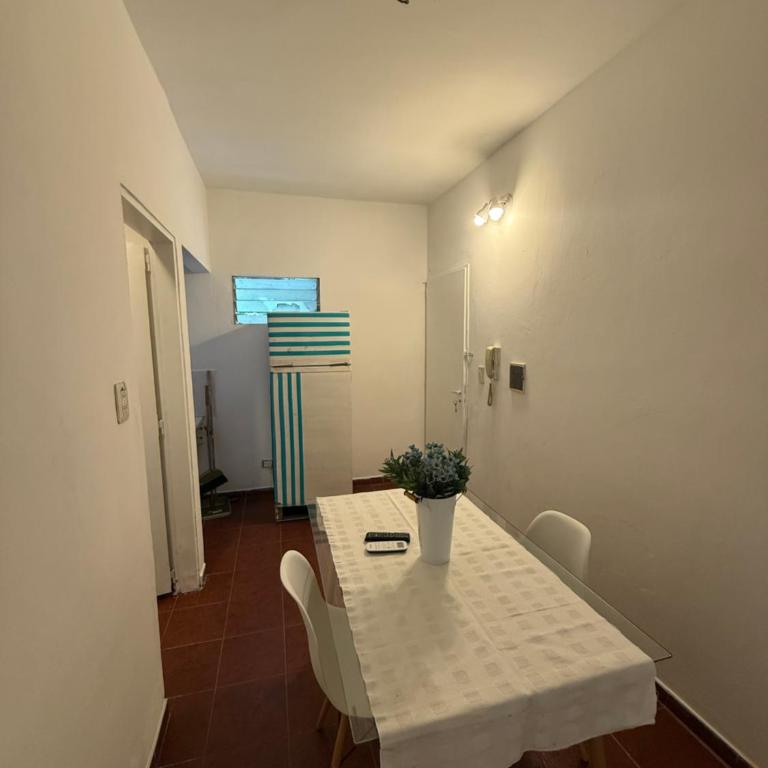 Mrs House planta baja F - One-Bedroom Apartment - 5