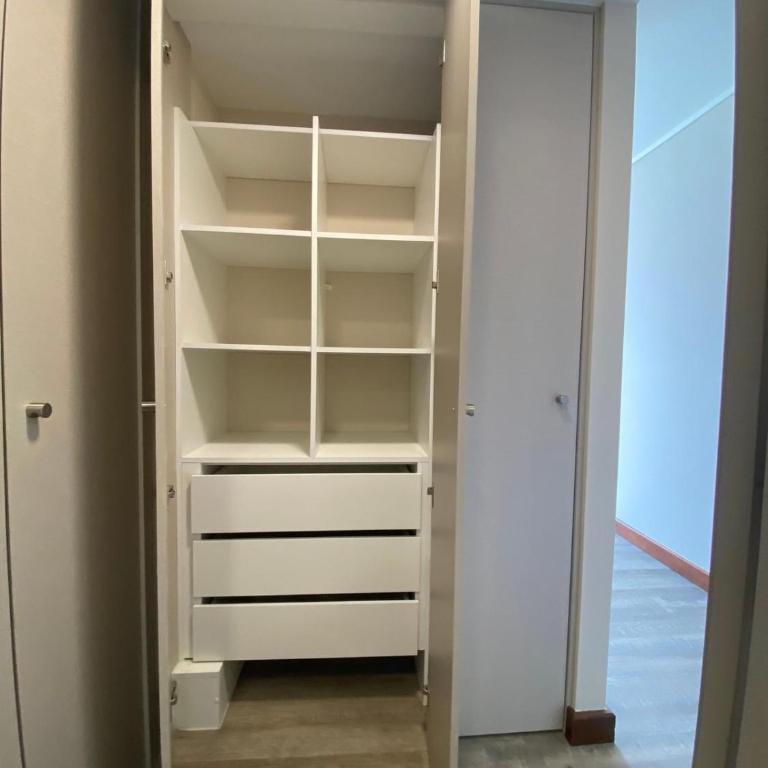 Nuevo departamento con estacionamiento y a pasos del centro de Puerto Varas - One-Bedroom Apartment with Terrace - 1