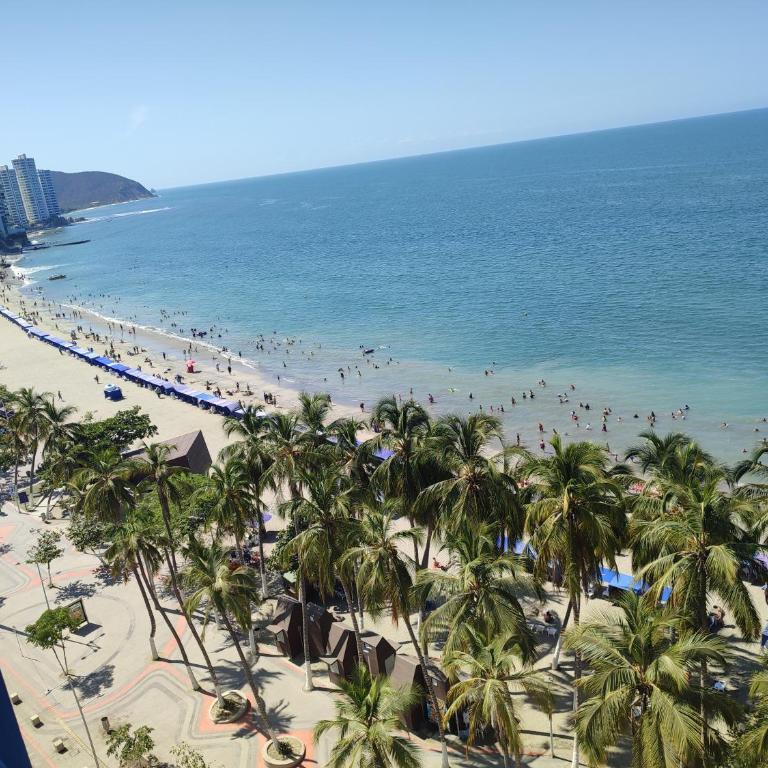 ESPECTACULAR APARTAMENTO FRENTE AL MAR RODADERO Piso 12 VISTA UNICA AL MAR SANTA MARTA - Two-Bedroom Apartment with Balcony and Sea View - 18