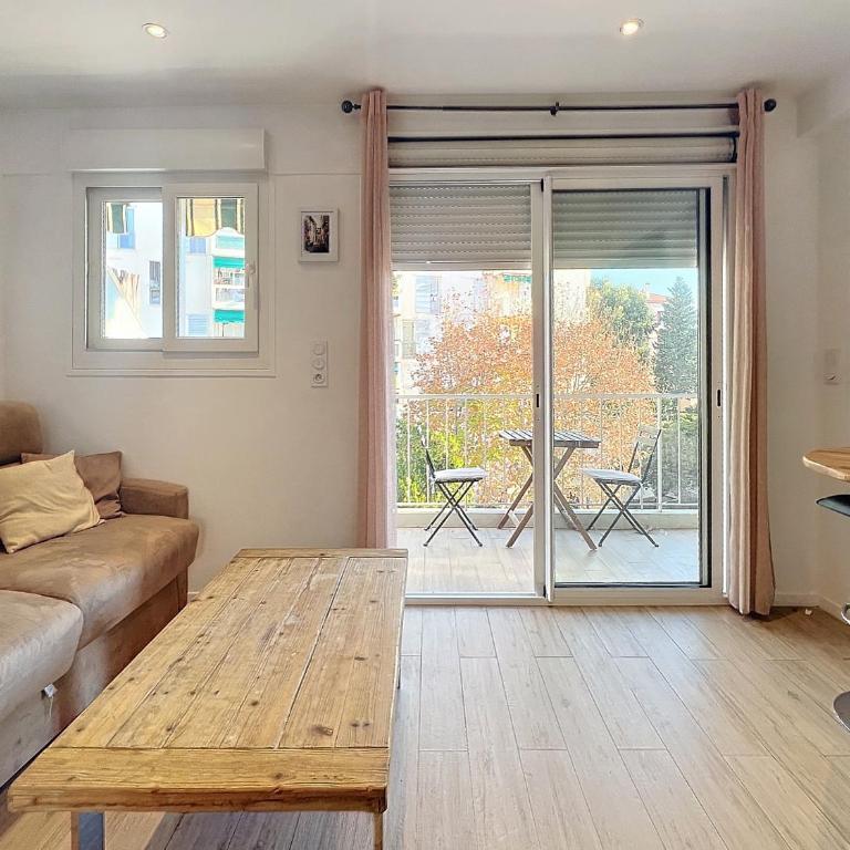 Superbe appartement meublé Cannes centre - Apartment mit 1 Schlafzimmer mit Stadtblick - 2
