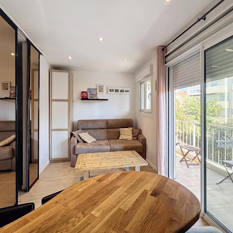 Superbe appartement meublé Cannes centre - Apartment mit 1 Schlafzimmer mit Stadtblick - 1