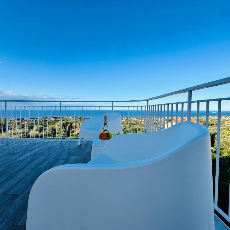 Al Grande Pino - Private pool, Jacuzzi and amazing Sunset - Apartment with Terrace and Panoramic View - 17