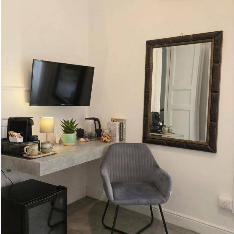 Palazzo Bruca Catania - Suite King con Vasca Idromassaggio - 13