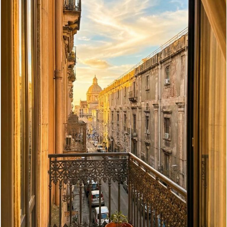 Palazzo Bruca Catania - Suite King con Vasca Idromassaggio - 18