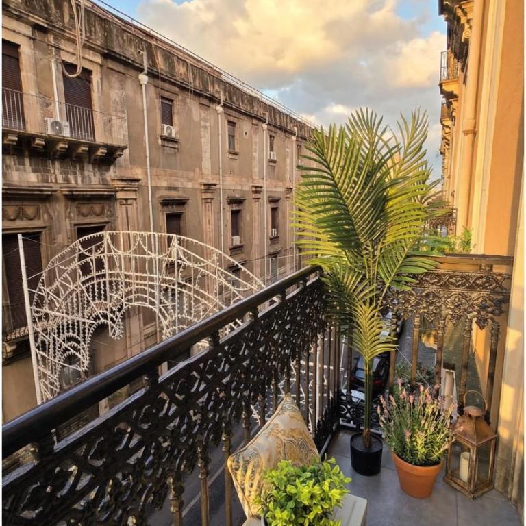 Palazzo Bruca Catania - Suite King con Vasca Idromassaggio - 19
