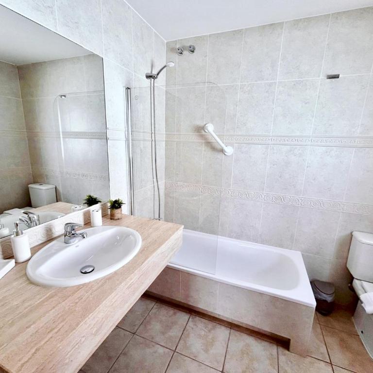 Naipa Golf Villa - Private Pool - Villa - 23
