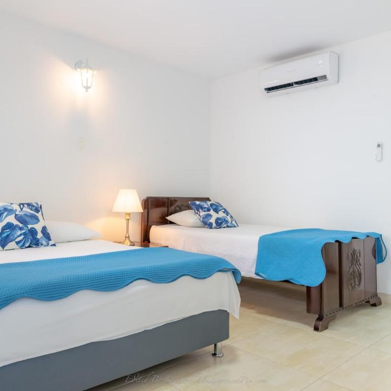 Casa Caribe Colonial - Triple Room with Garden View - 8