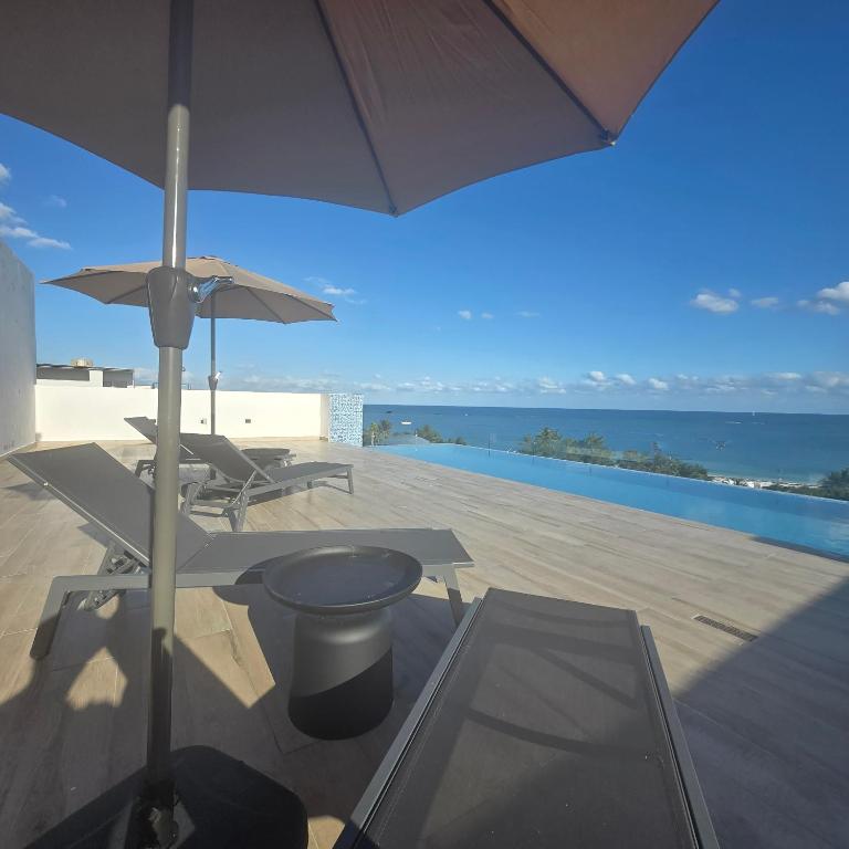 MIRAMARE Ocean View - King Suite with Ocean View - 20