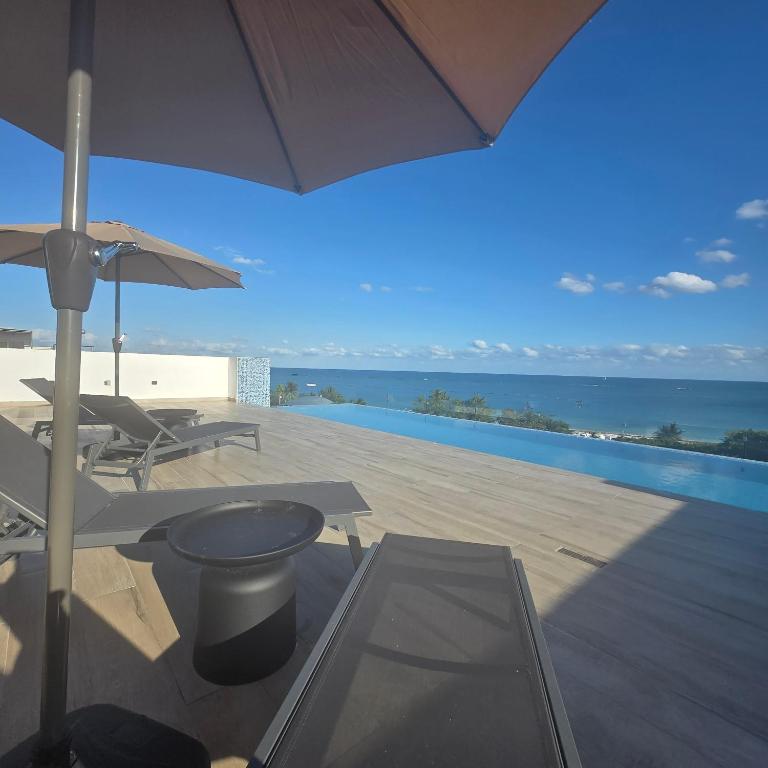 MIRAMARE Ocean View - King Suite with Ocean View - 32