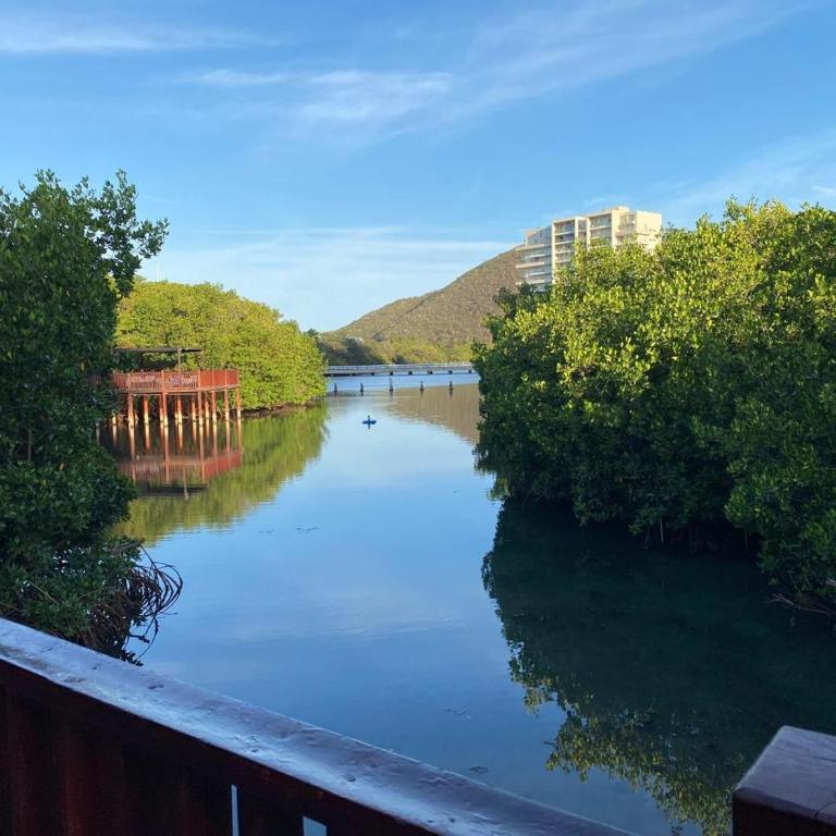 Apartamento con vista al mar y a la montaña en Santa Marta - Apartamento de 3 dormitorios - 18