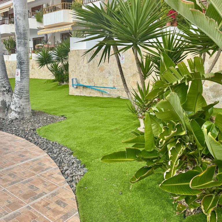 One-Bedroom Apartment with Pool at Bounganvillas San Eugenio - Apartamento de 1 dormitorio con balcón - 28