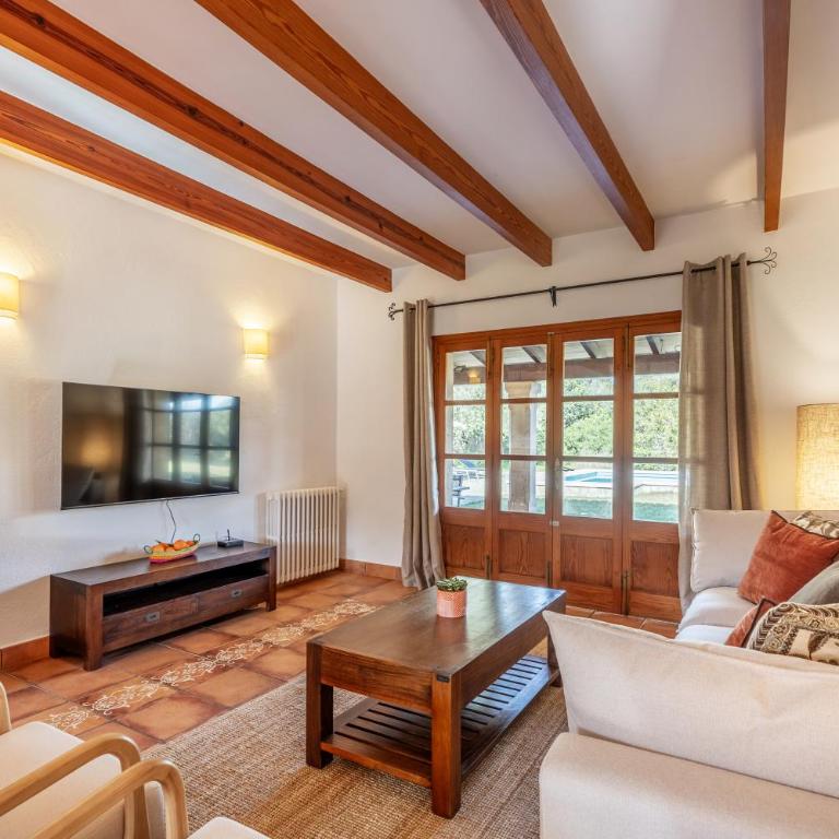 Villa Figueres recién amueblada con piscina privada - Three-Bedroom Villa - 20
