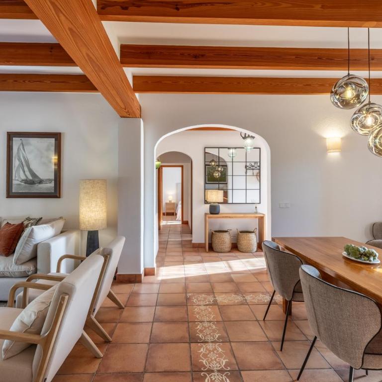 Villa Figueres recién amueblada con piscina privada - Three-Bedroom Villa - 4