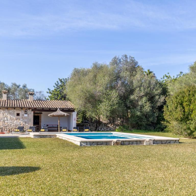 Villa Figueres recién amueblada con piscina privada - Three-Bedroom Villa - 26