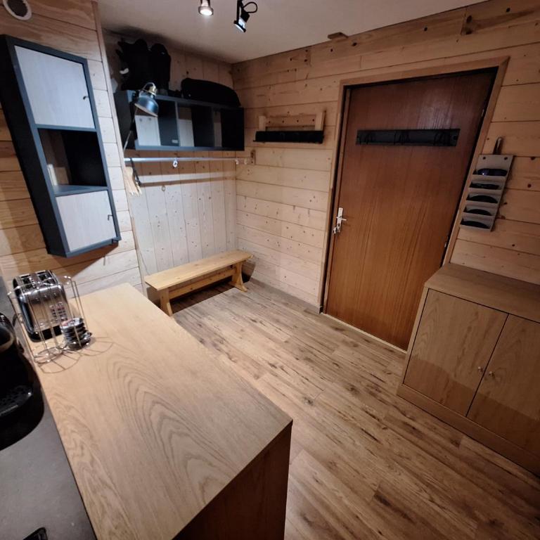 appartement 1650, vue imprenable sur la vallée, 50 m des pistes, 40 m2 - Two-Bedroom Apartment - 6
