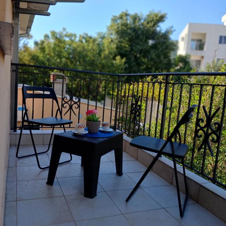 Apartmani Bisser - Standardna Dvokrevetna Soba sa Zasebnim Krevetima i Pogledom na Planinu - 4